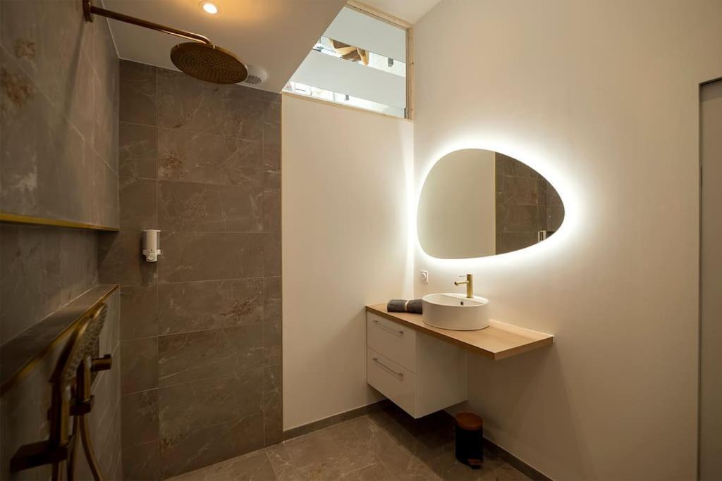 Appartamento Loft De Luxe Le Chic, Grand Jacuzzi, Vue Port De Plaisance Saint-Valery-en-Caux Esterno foto
